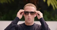 Zuckerberg-Ray-Ban